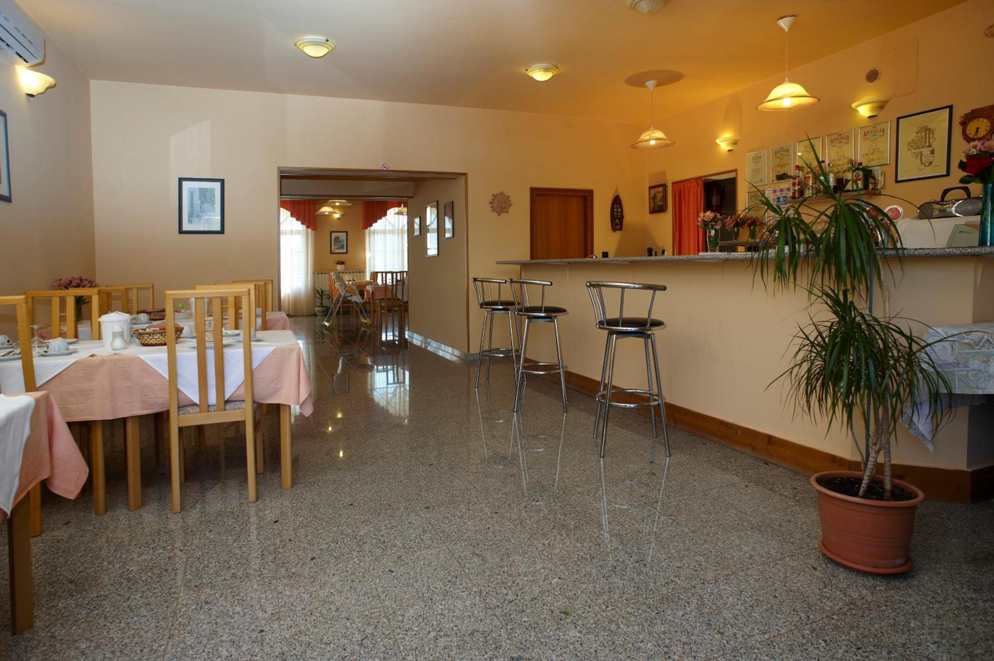 Pansion Valbruna Bed & Breakfast Rovinj Exterior photo